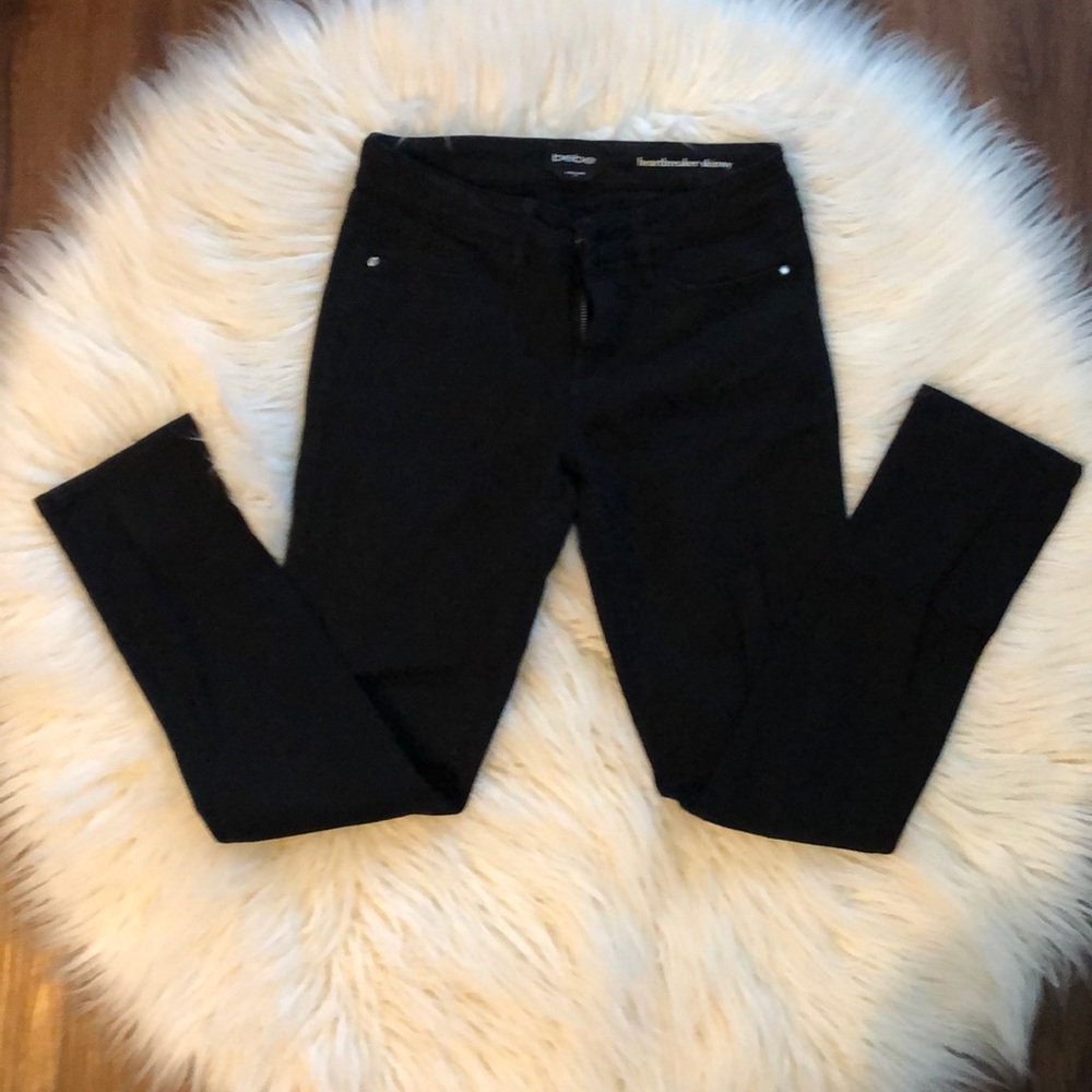 Women’s Bebe black jeans